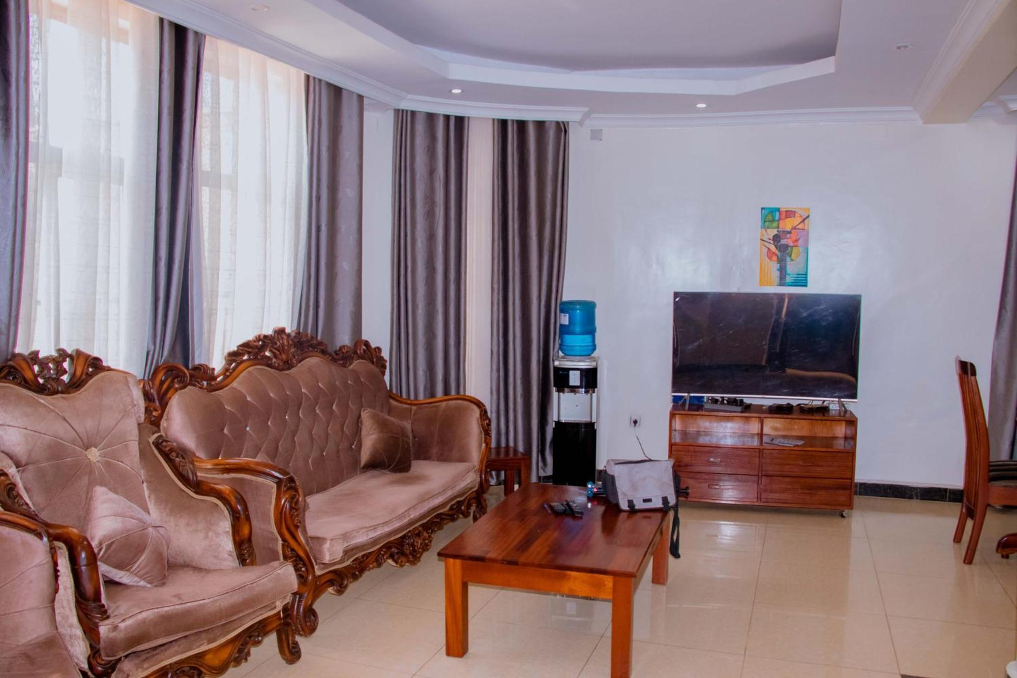 Sunflower Homes Villa Kigali Exterior foto